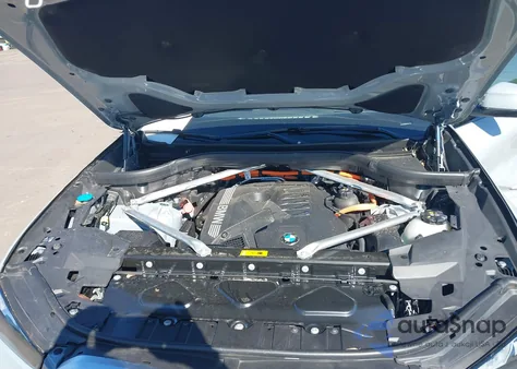 2025 BMW X5 Phev xDrive50E from USA, damaged, VIN 5UX43EU06S9Y71451